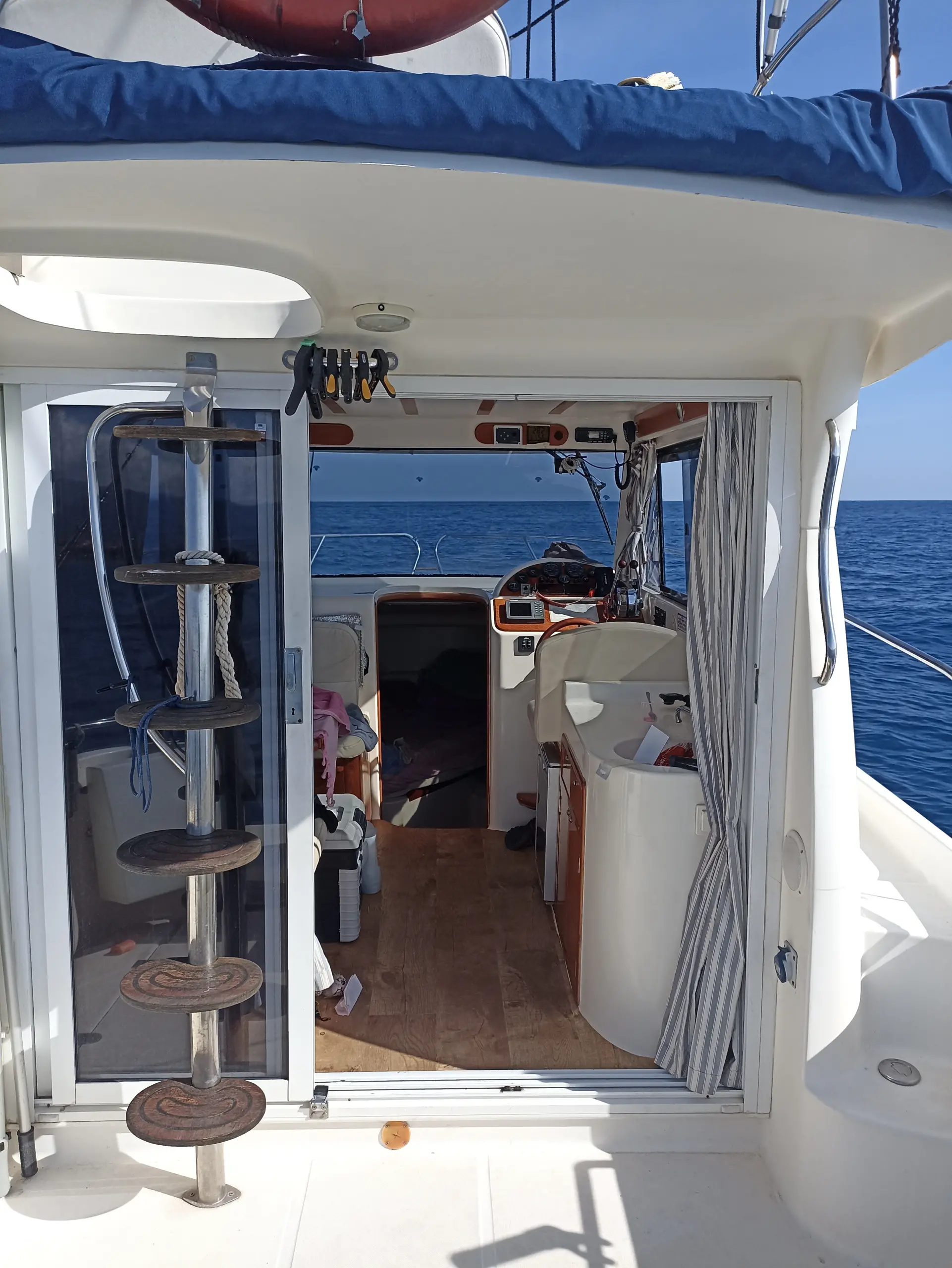 Alquiler de barco en Málaga - Nautipol 7 mares 830 image 2