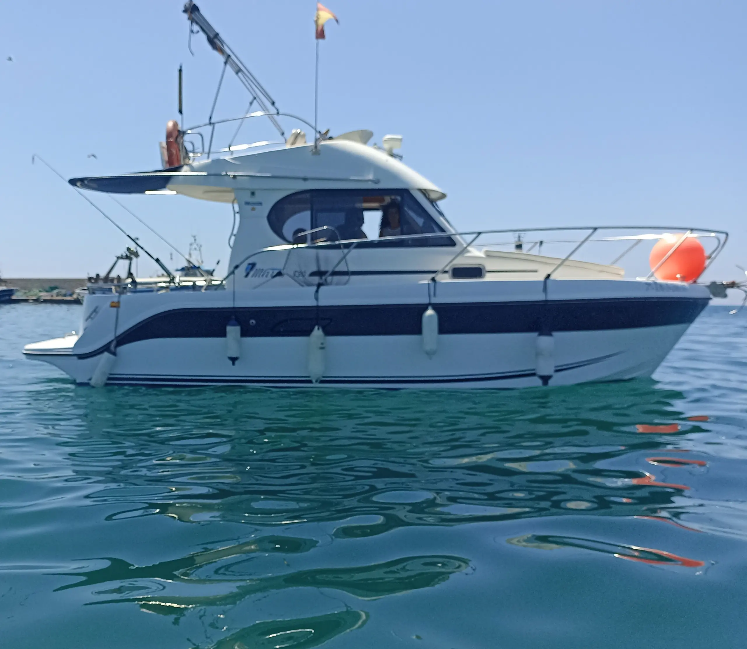 Alquiler de barco en Málaga - Nautipol 7 mares 830 image 1