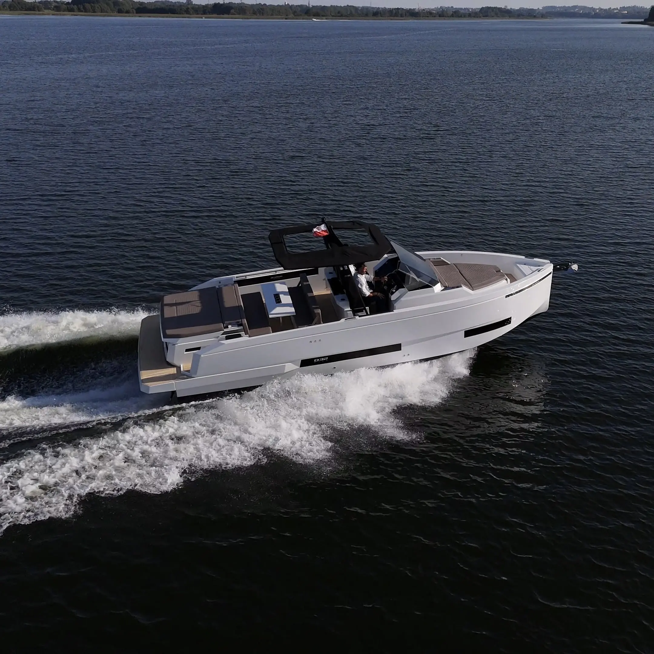 Alquiler de barco en la marina de denia - De Antonio Yachts D32 image 7