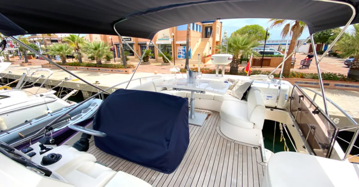 Alquiler de barco en la marina de denia - Rodman Muse 44 image 7