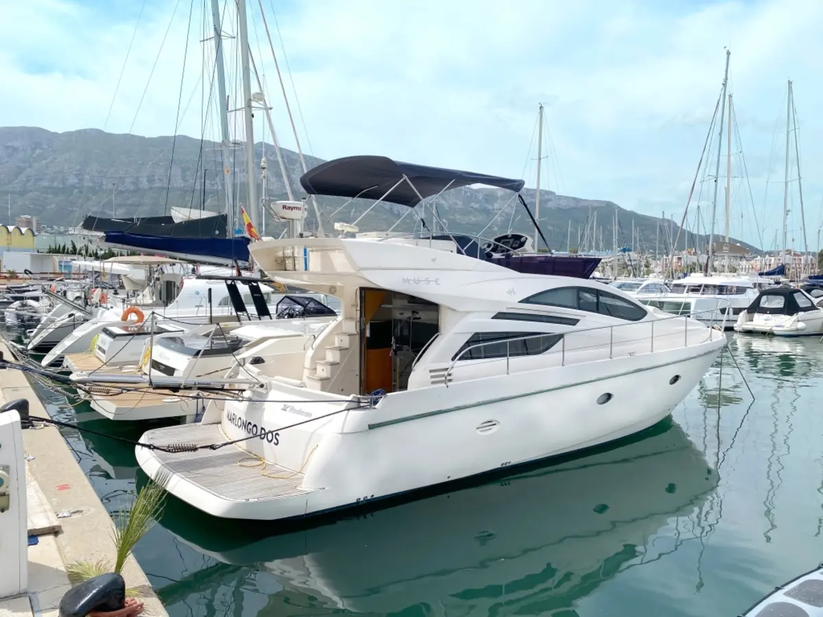 Alquiler de barco en la marina de denia - Rodman Muse 44 image 1