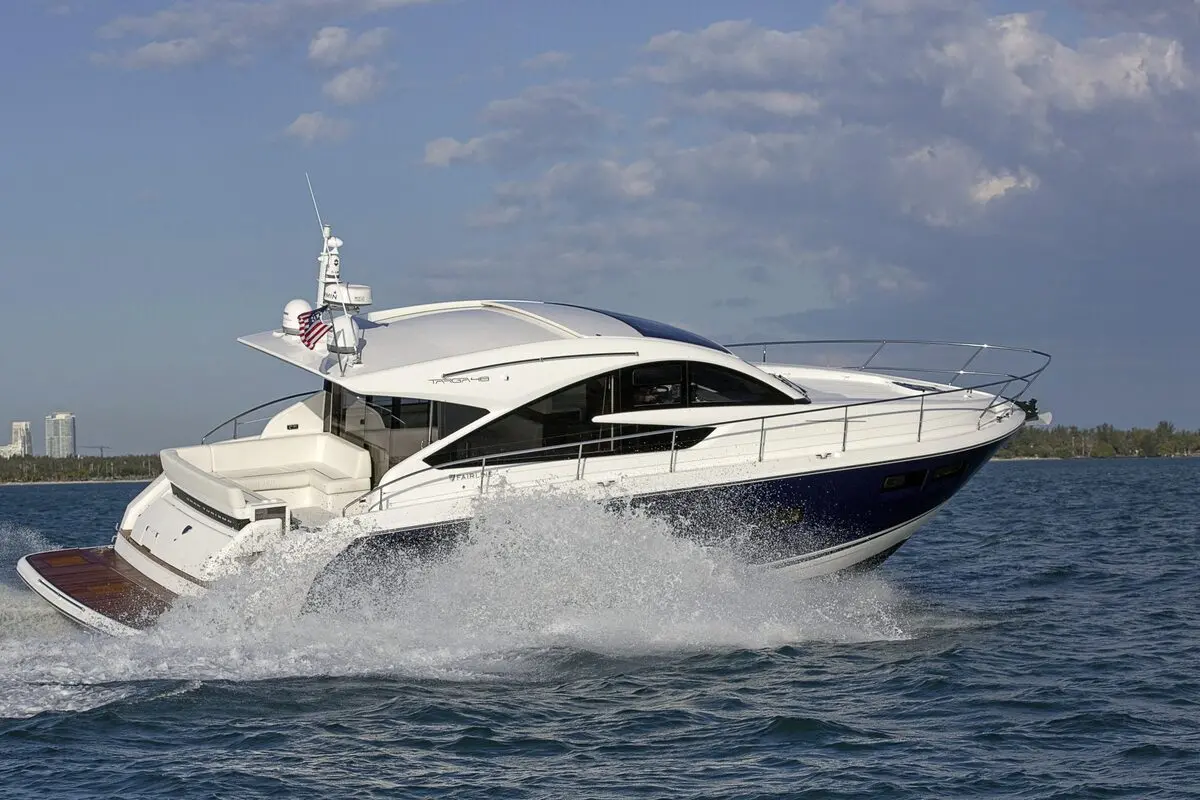 Alquiler de barco en la marina de denia - Fairline Targa 48 image 5