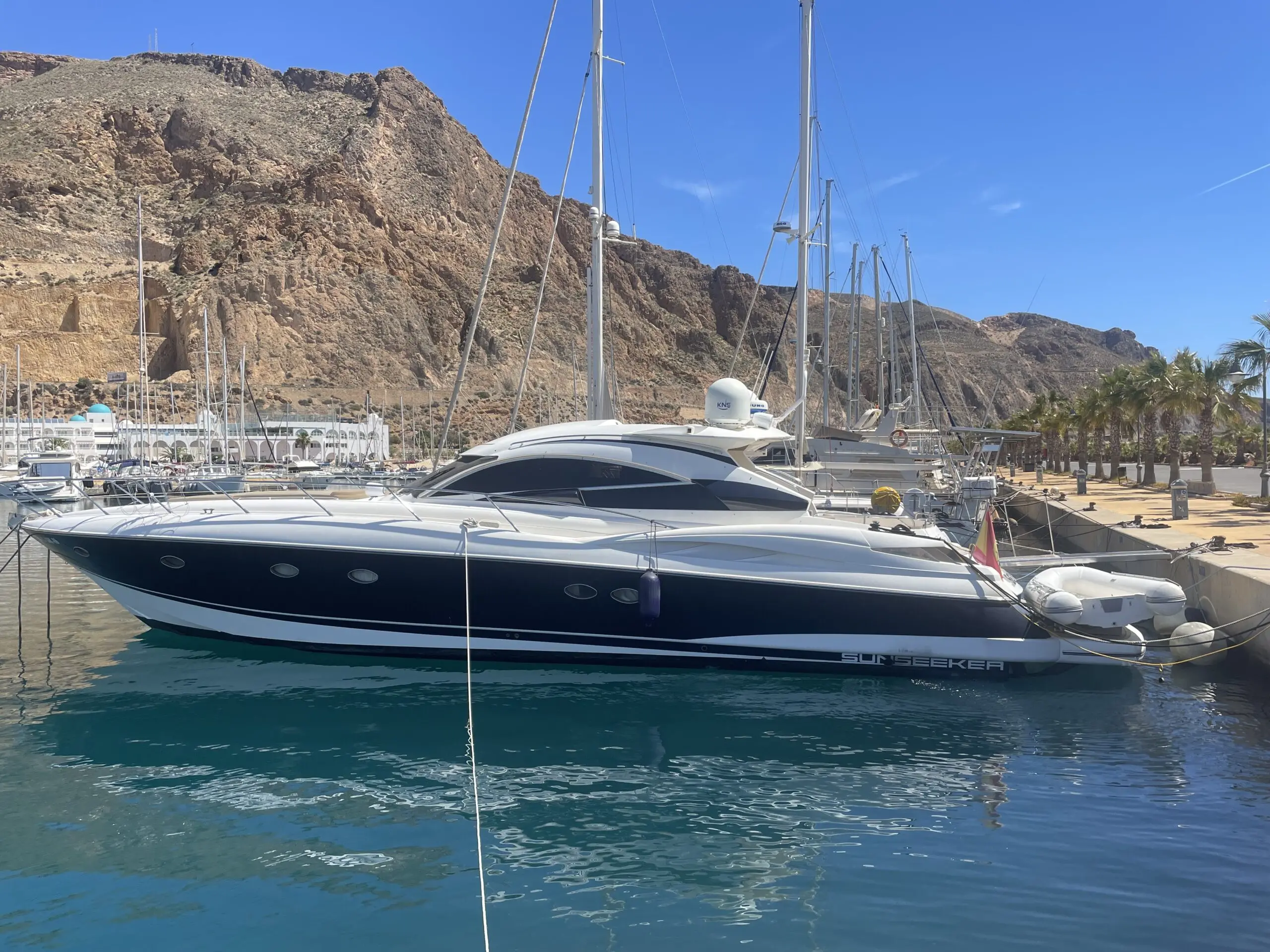 Alquiler de barco en Puerto deportivo Aguadulce - Sunseeker Predator 61 image 1