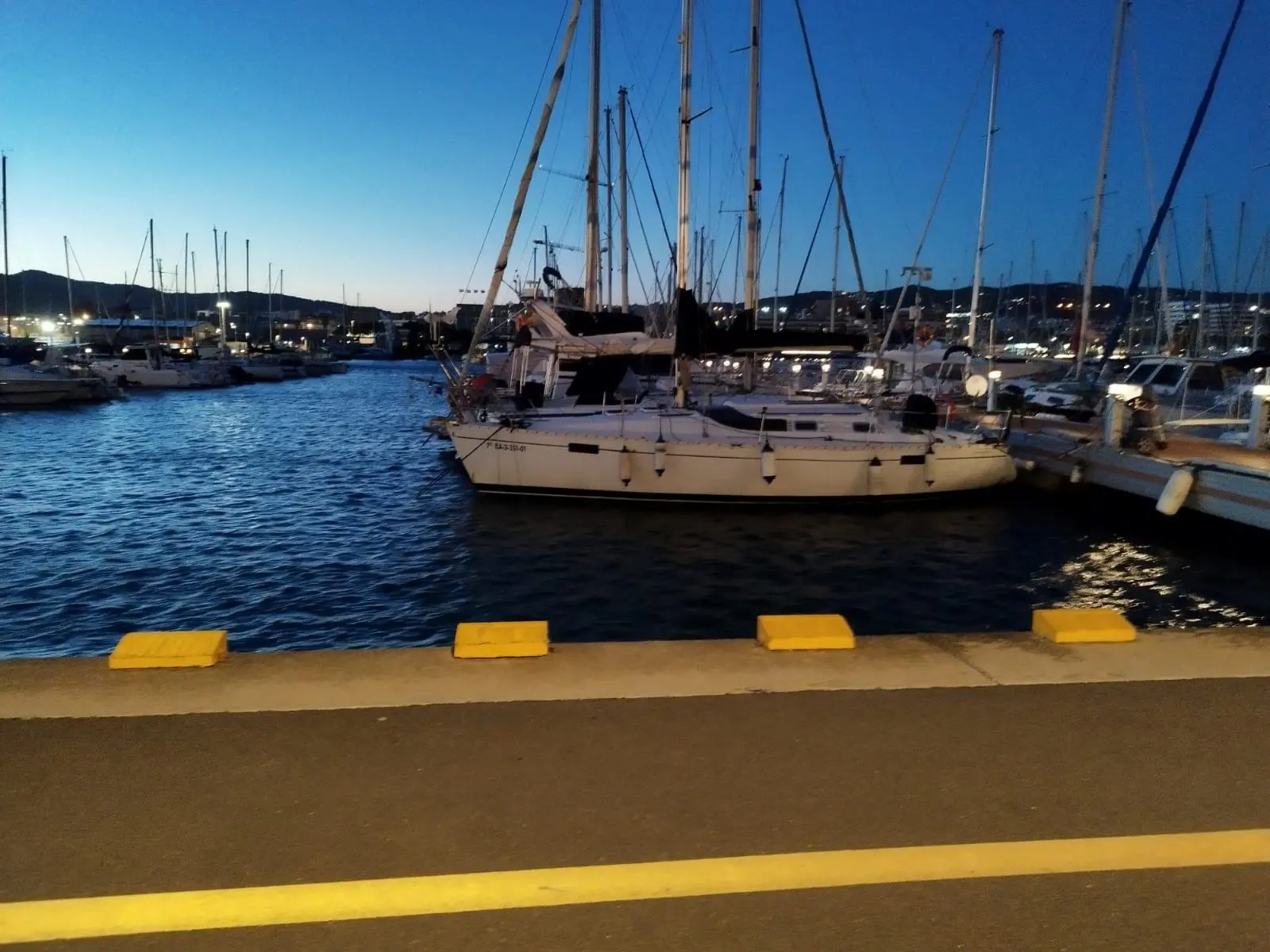Alquiler de barco en Port mataro - Beneteaou Oceonix 350 image 6