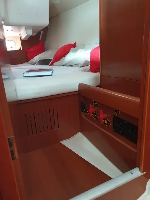Alquiler de barco en Badalona - Beneteau Oceanics 31 image 8