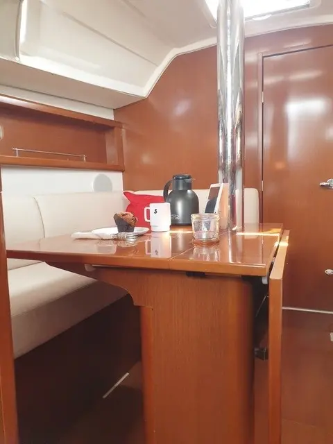 Alquiler de barco en Badalona - Beneteau Oceanics 31 image 4