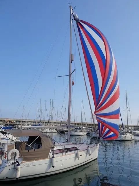 Alquiler de barco en Badalona - Beneteau Oceanics 31 image 1