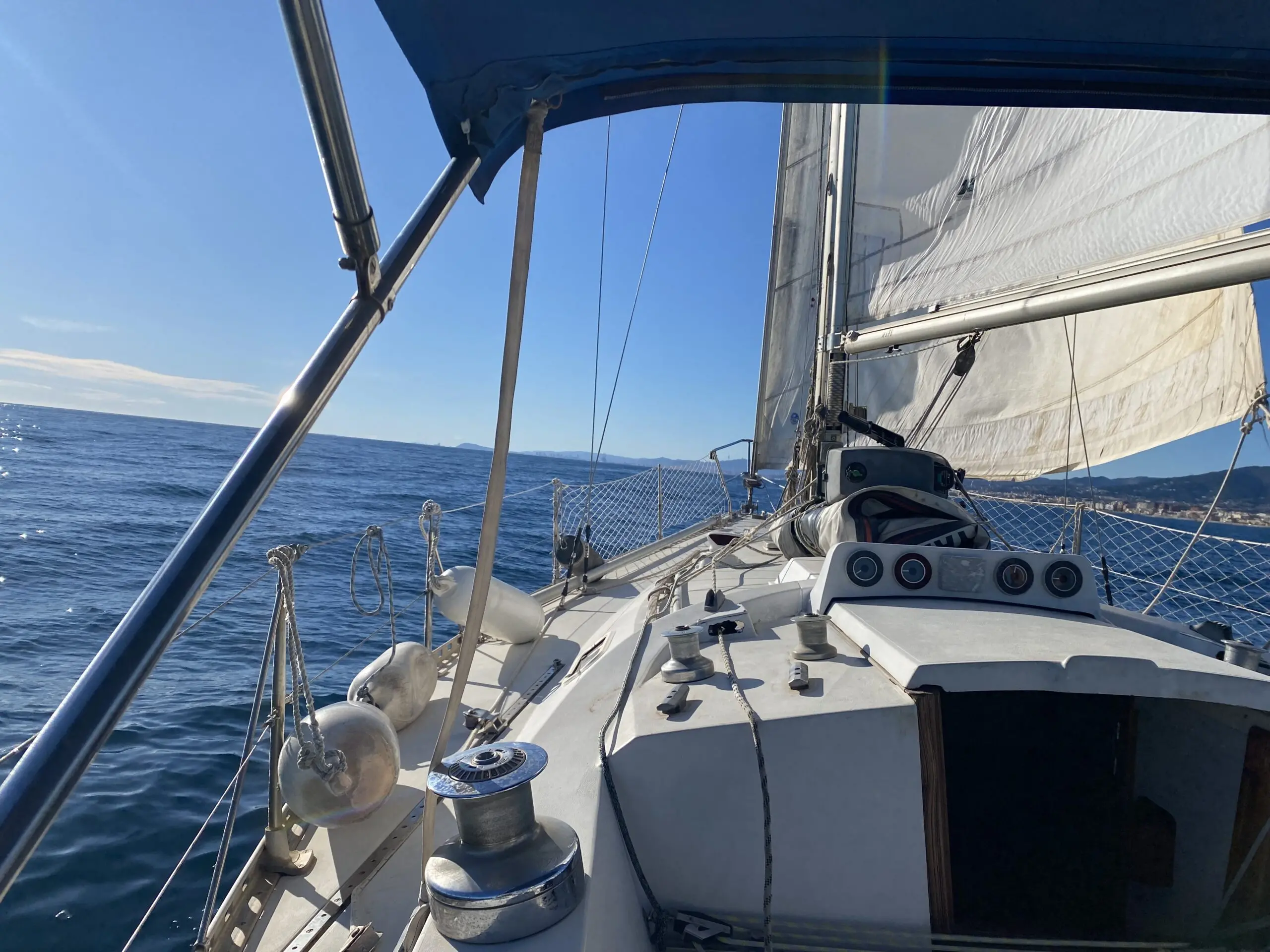 Alquiler de barco en SOTOGRANDE & PUERTO SHERRY - WEST WIND 35 image 1