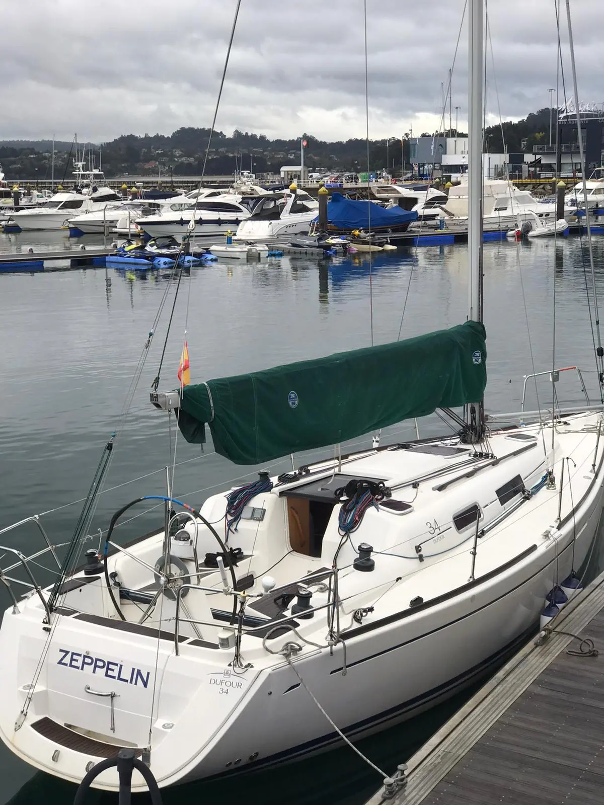 Alquiler de barco en Puerto de Curuxeiras, Ferrol - Dufour 34 Performance image 1