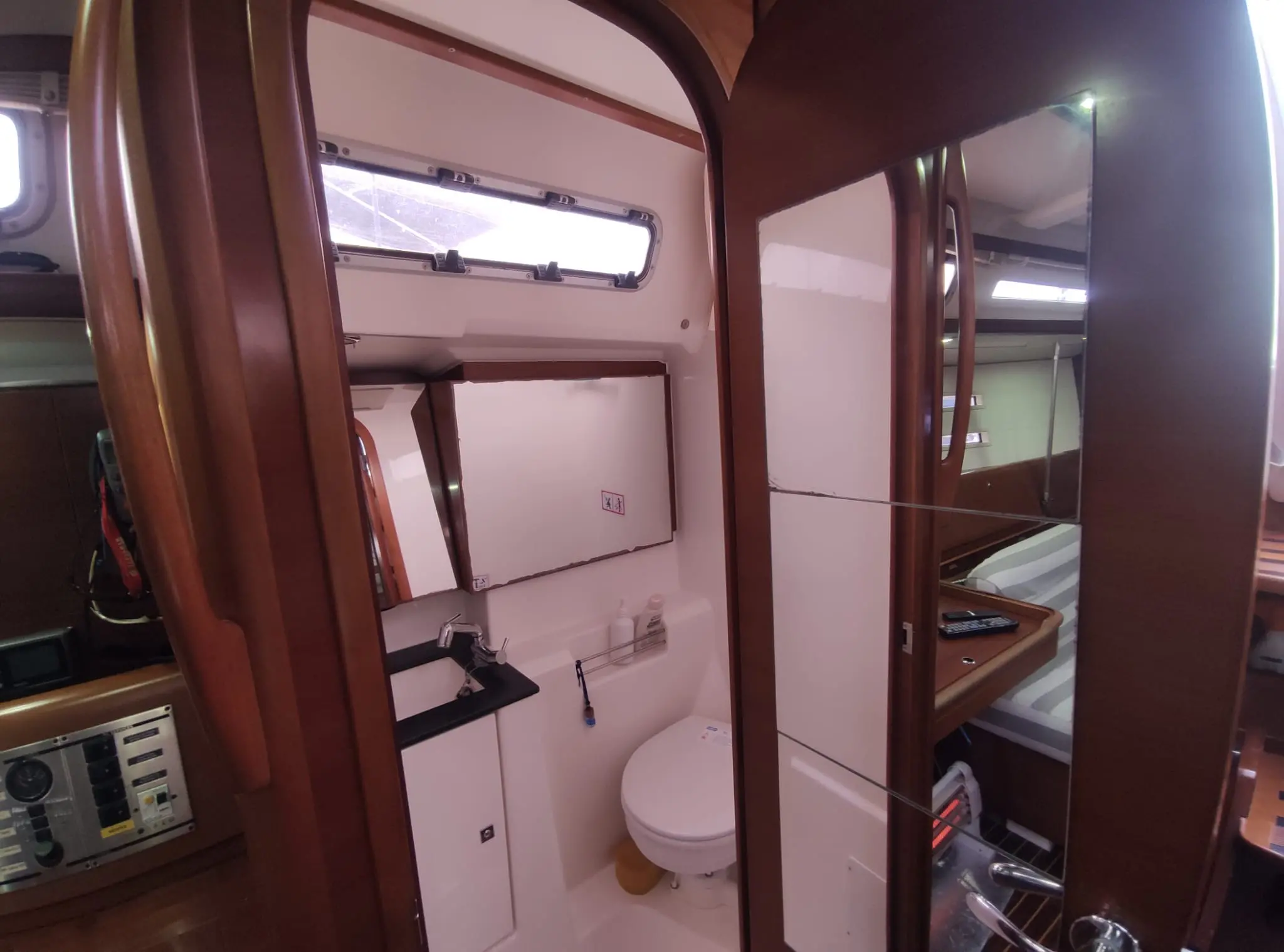 Alquiler de barco en Velero - Dufour 40E image 18