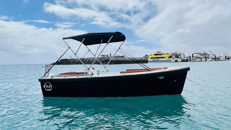 SILVER YACHT 495