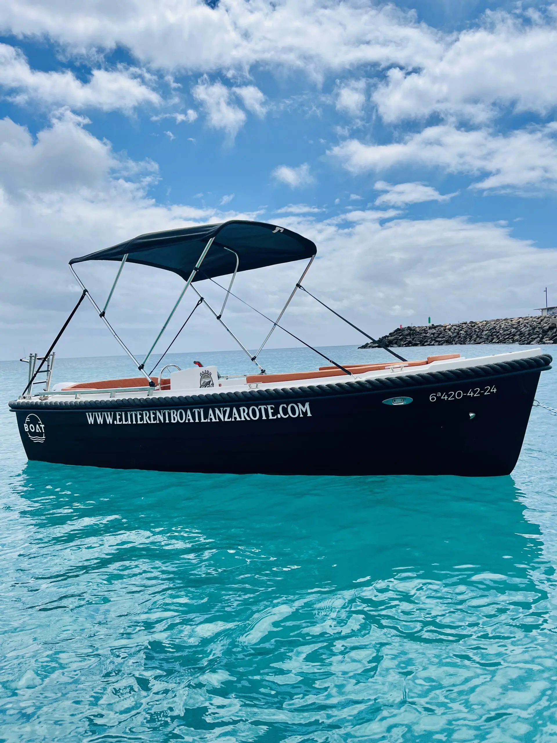 Alquiler de barco en puerto de playa blanca - Silver Yacth 495 image 9