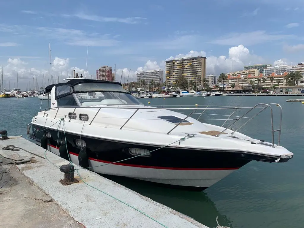 Alquiler de barco en Club náutico de valencia - Sealine Sovereign image 1