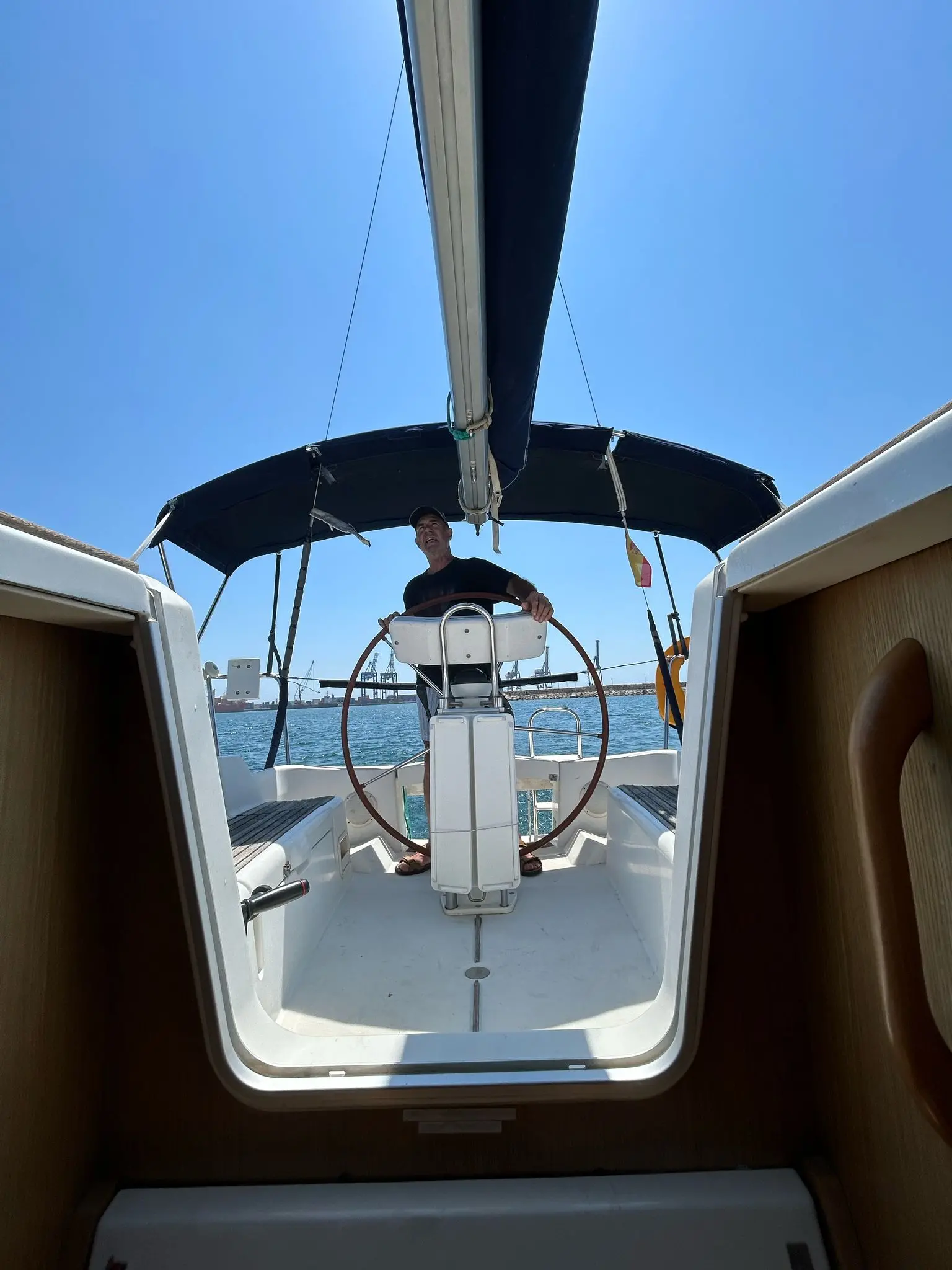 Alquiler de barco en marina port castelló - Chantiers Jeanneau Sun Odyssey 321 (New) image 7