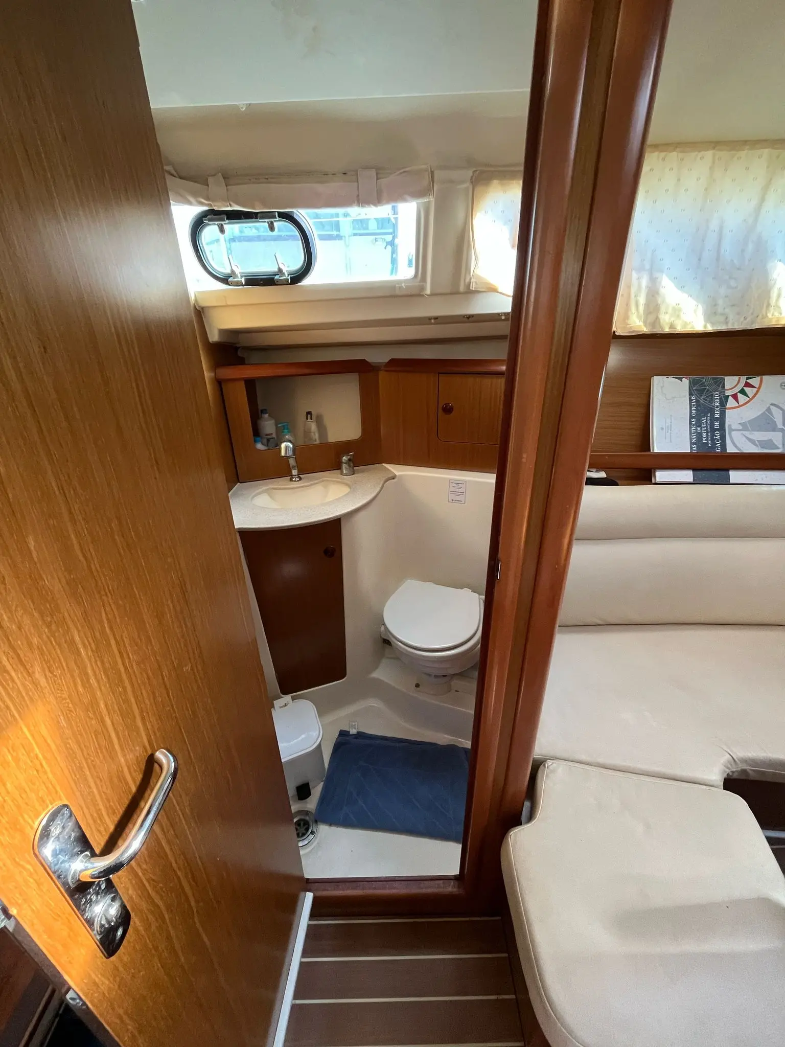 Alquiler de barco en marina port castelló - Chantiers Jeanneau Sun Odyssey 321 (New) image 10