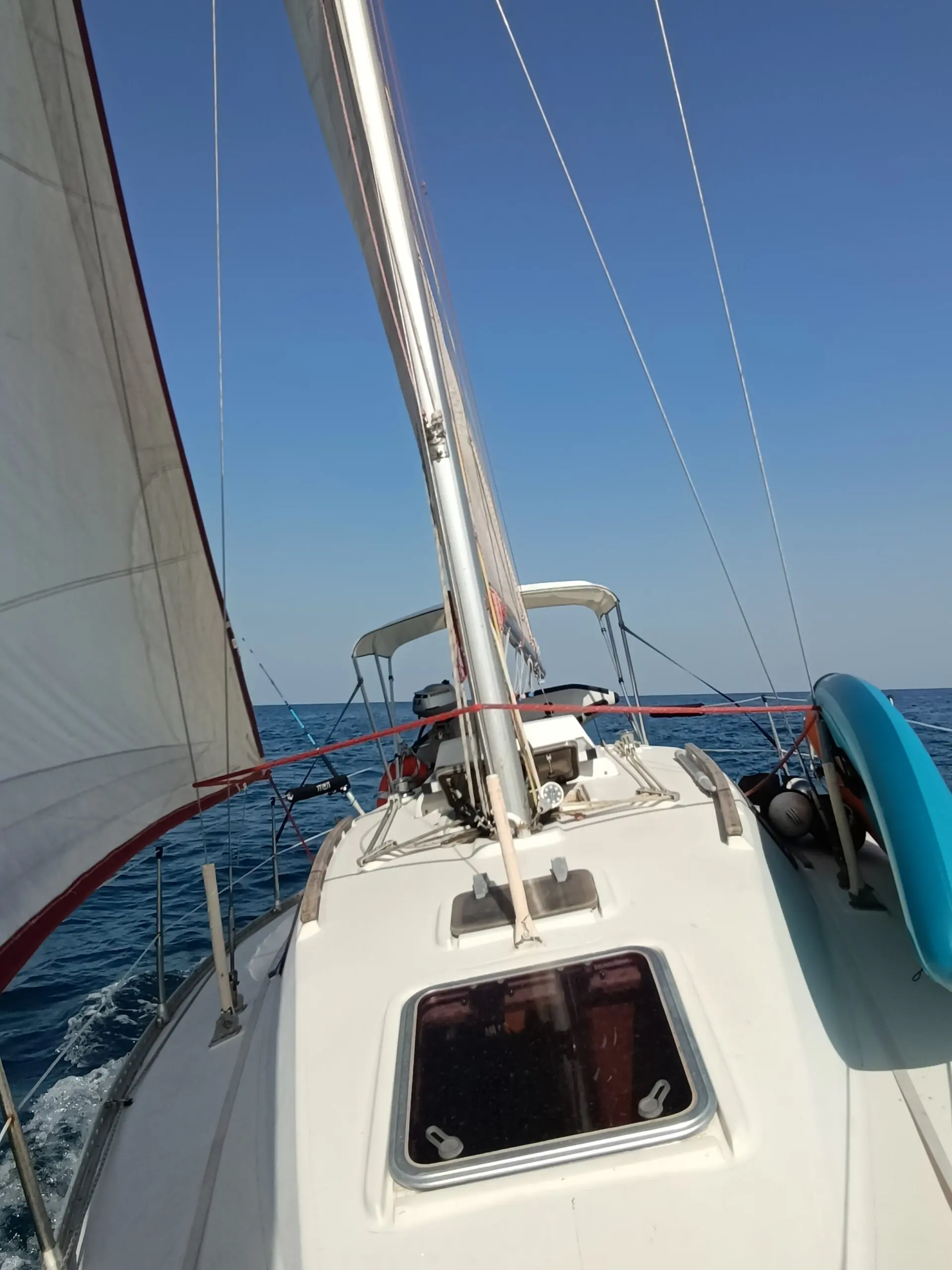 Alquiler de barco en Salidas a vela con un furia 28 - Astilleros Dresport Furia 28 image 7