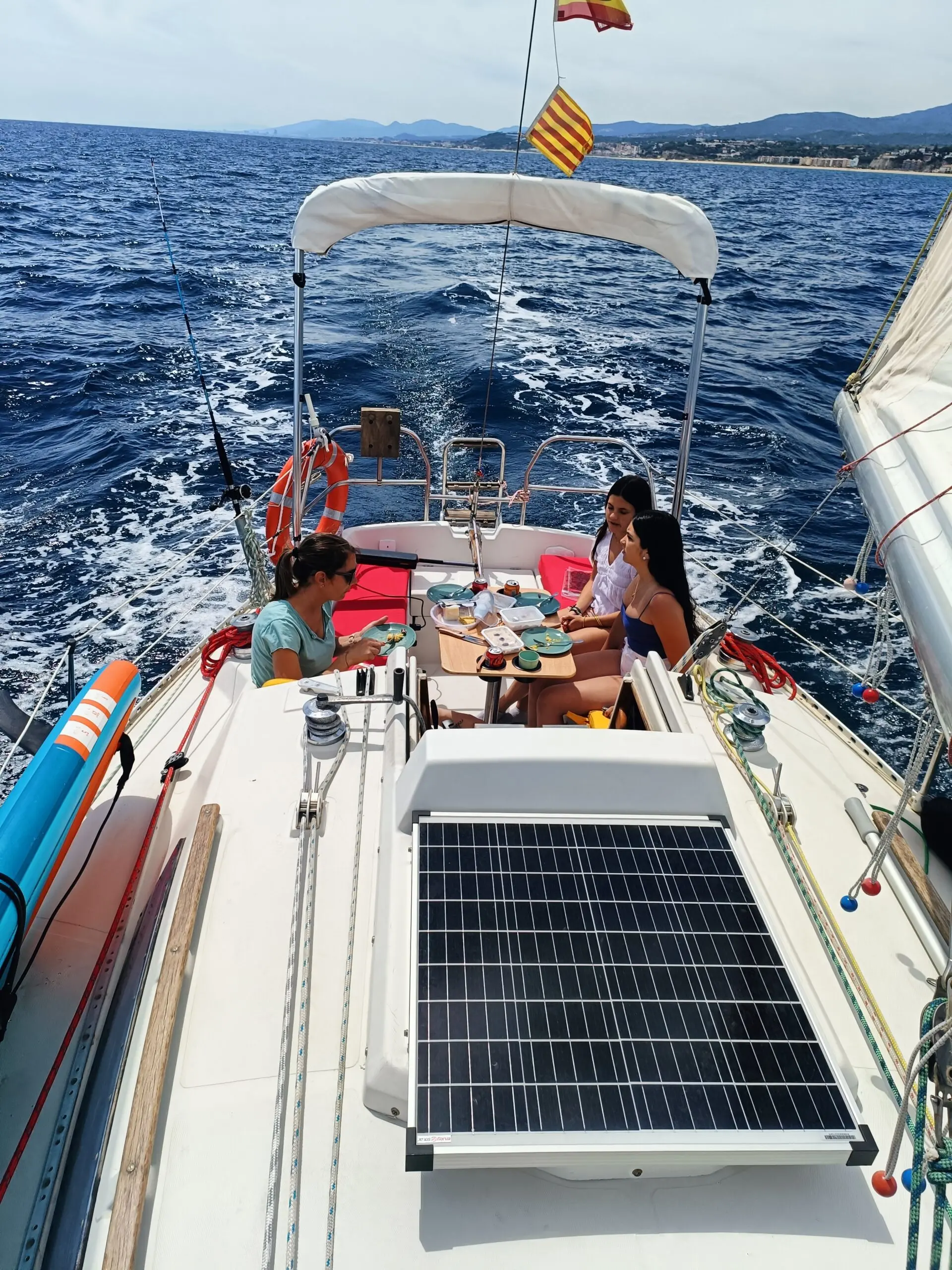Alquiler de barco en Salidas a vela con un furia 28 - Astilleros Dresport Furia 28 image 4