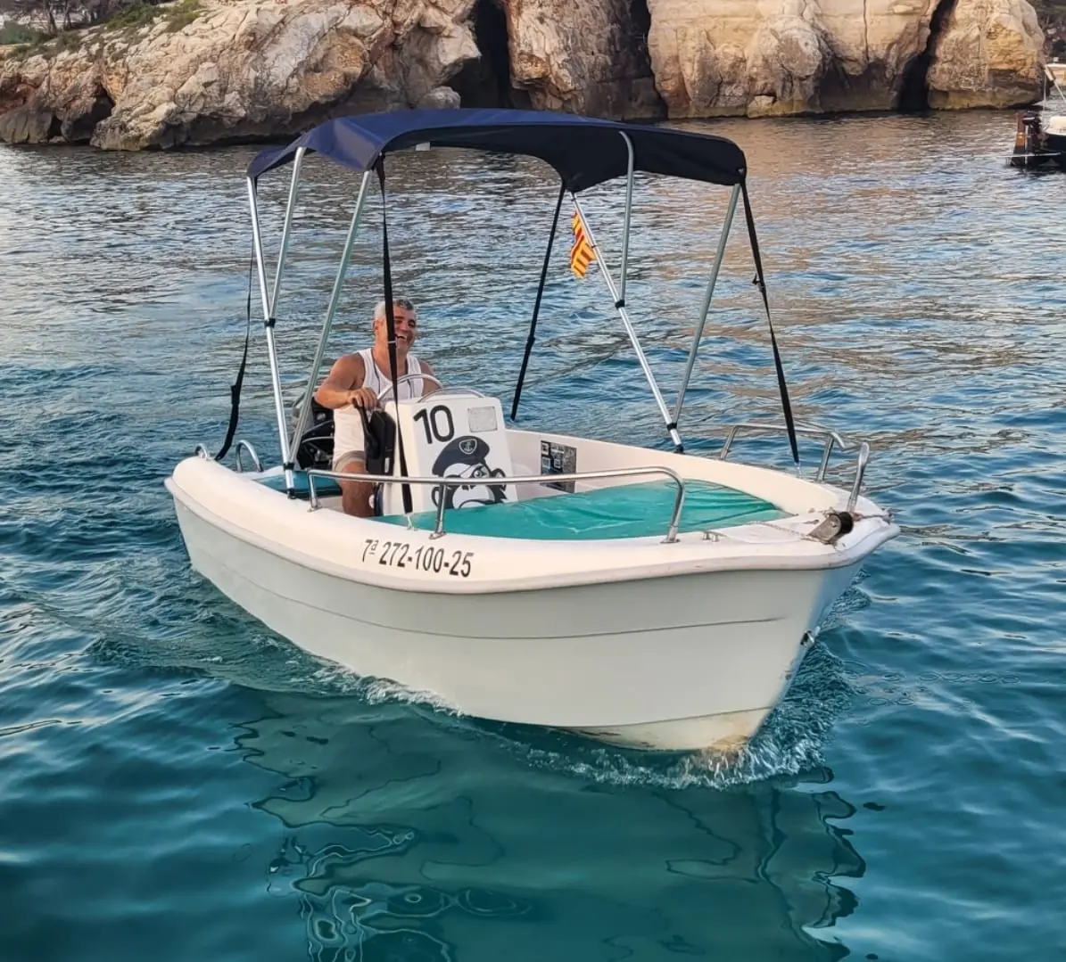 Alquiler de barco en Cala galdana - Estable - image 1