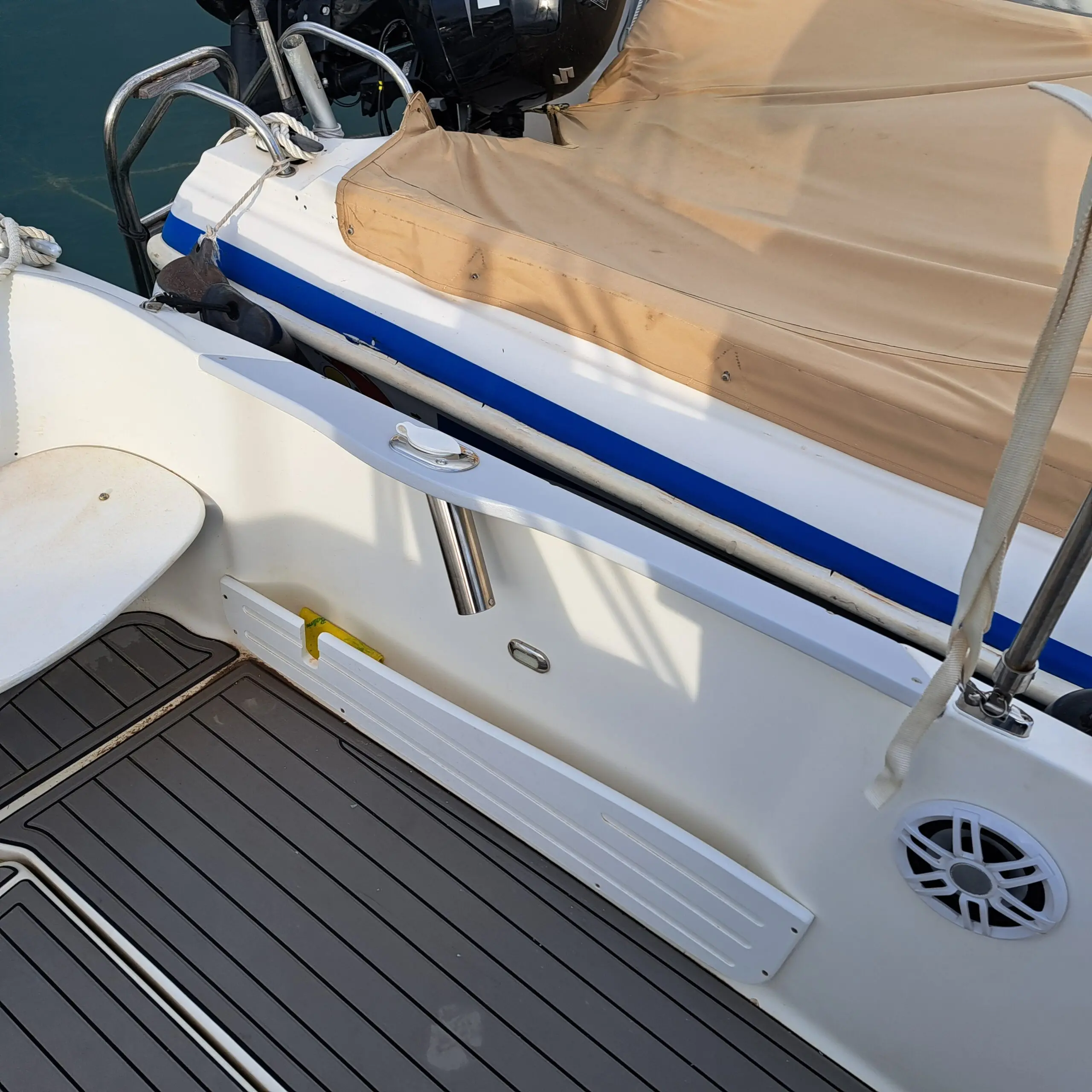 Alquiler de barco en Puerto torredembarra - Beneteau Flyer 5.5 image 9