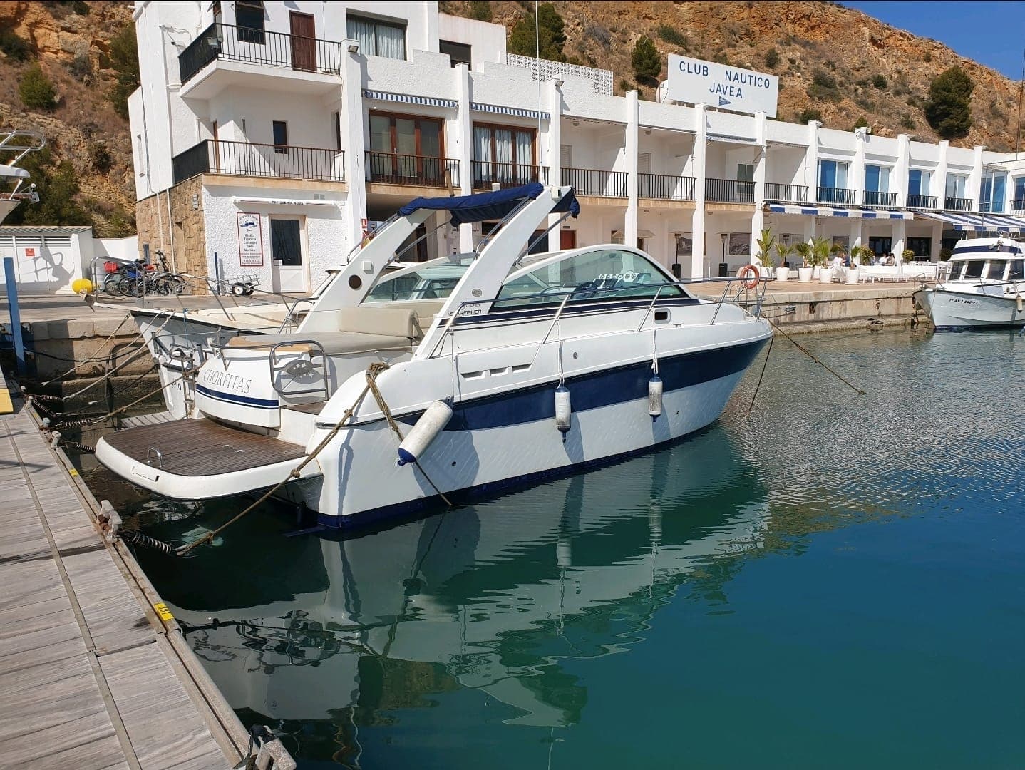 Boat rental in Javea - Starfisher Cancún 290 open image 1