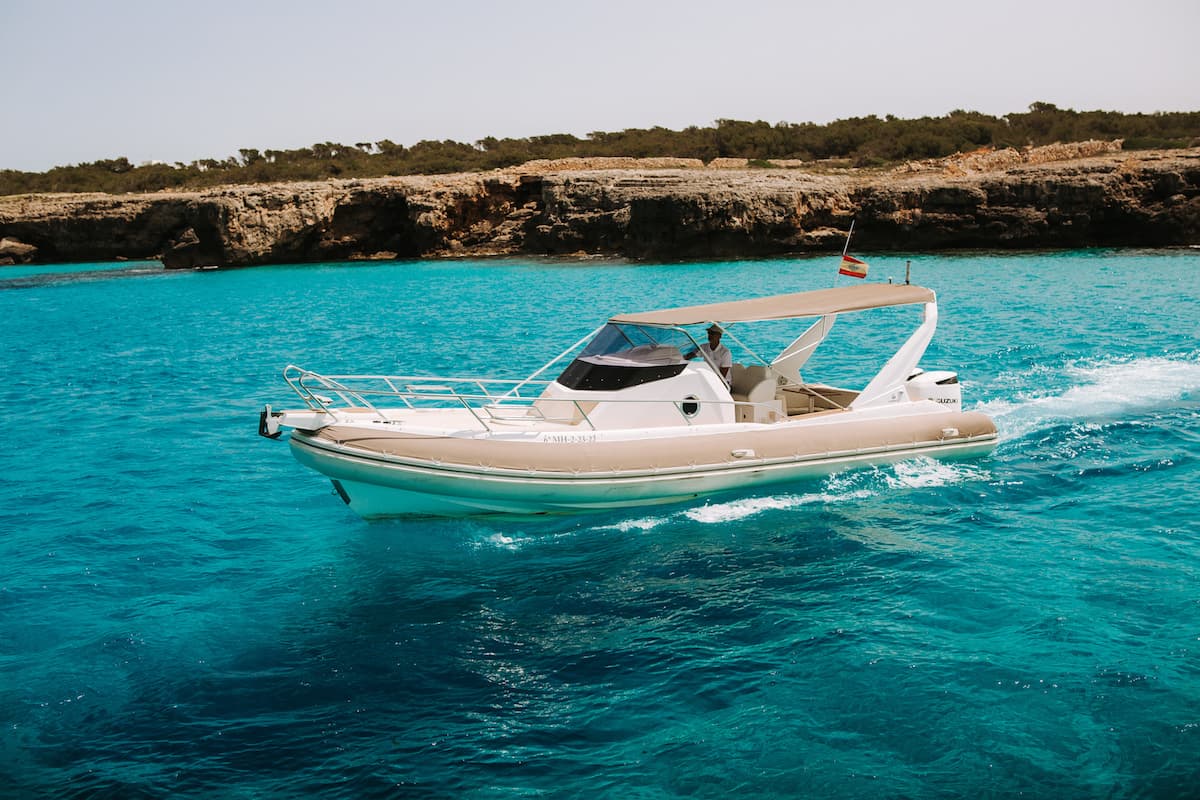 Ruta por las calas de Menorca image 1