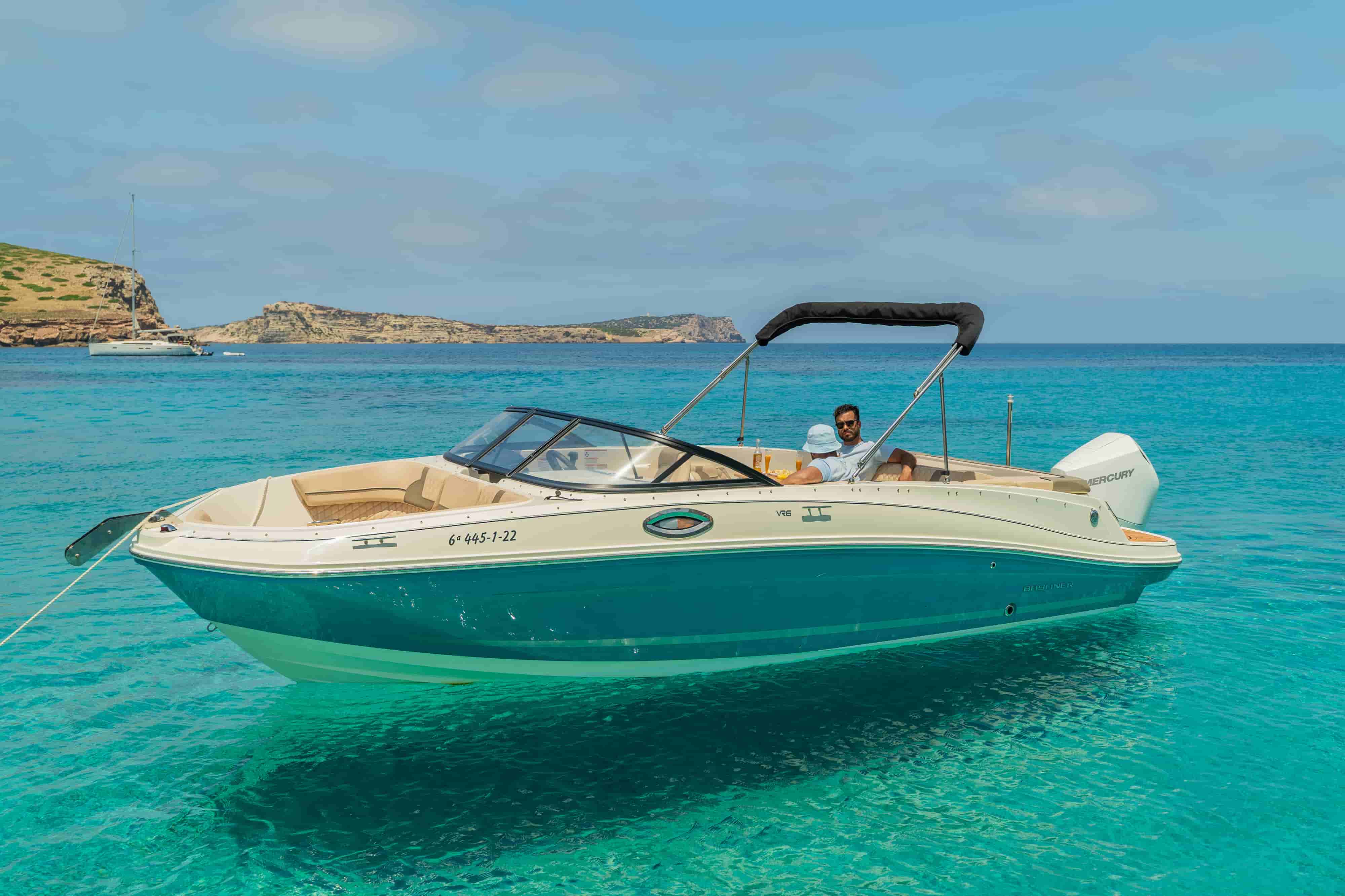 Bayliner VR6 en Ibiza image 2