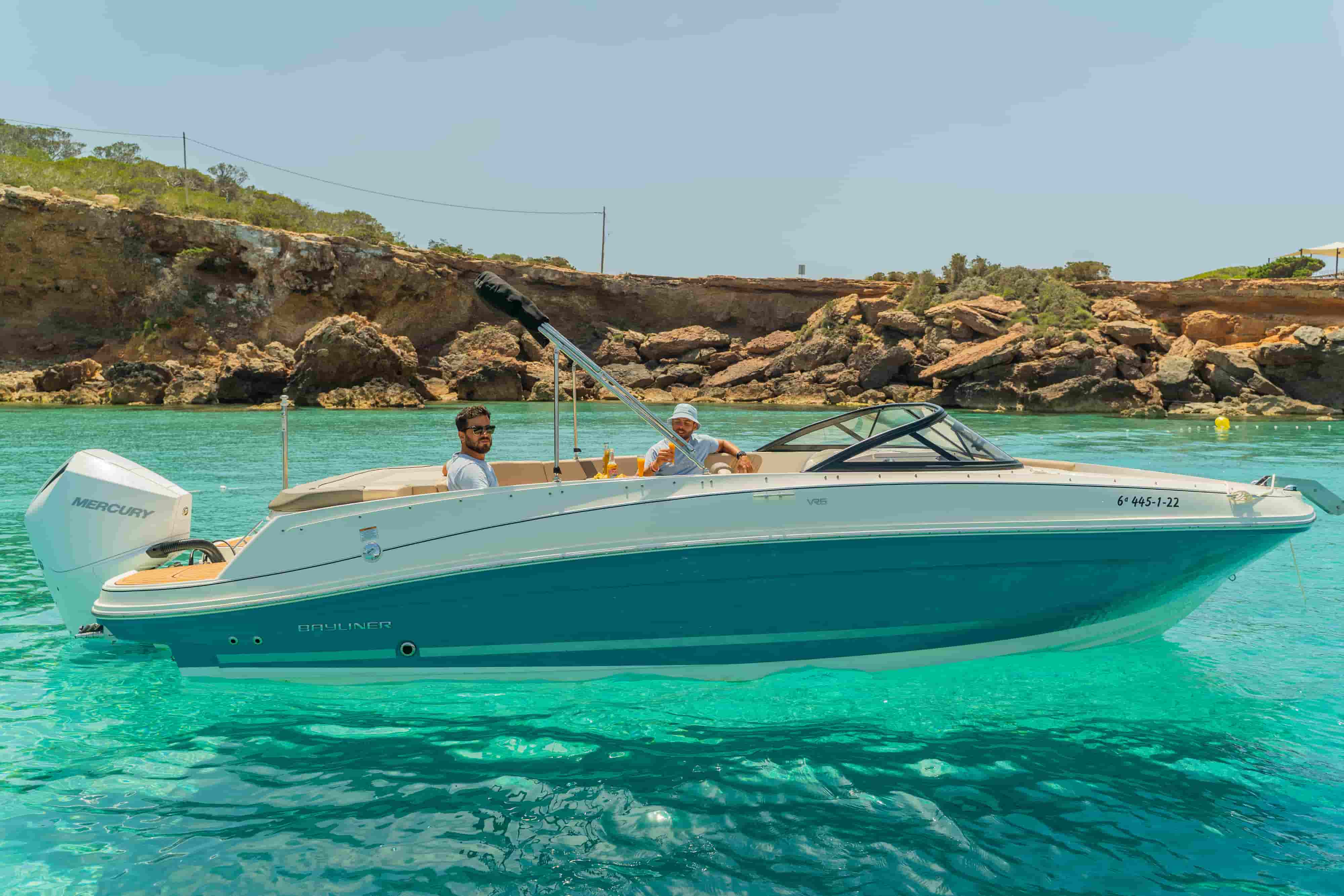Bayliner VR6 en Ibiza image 6