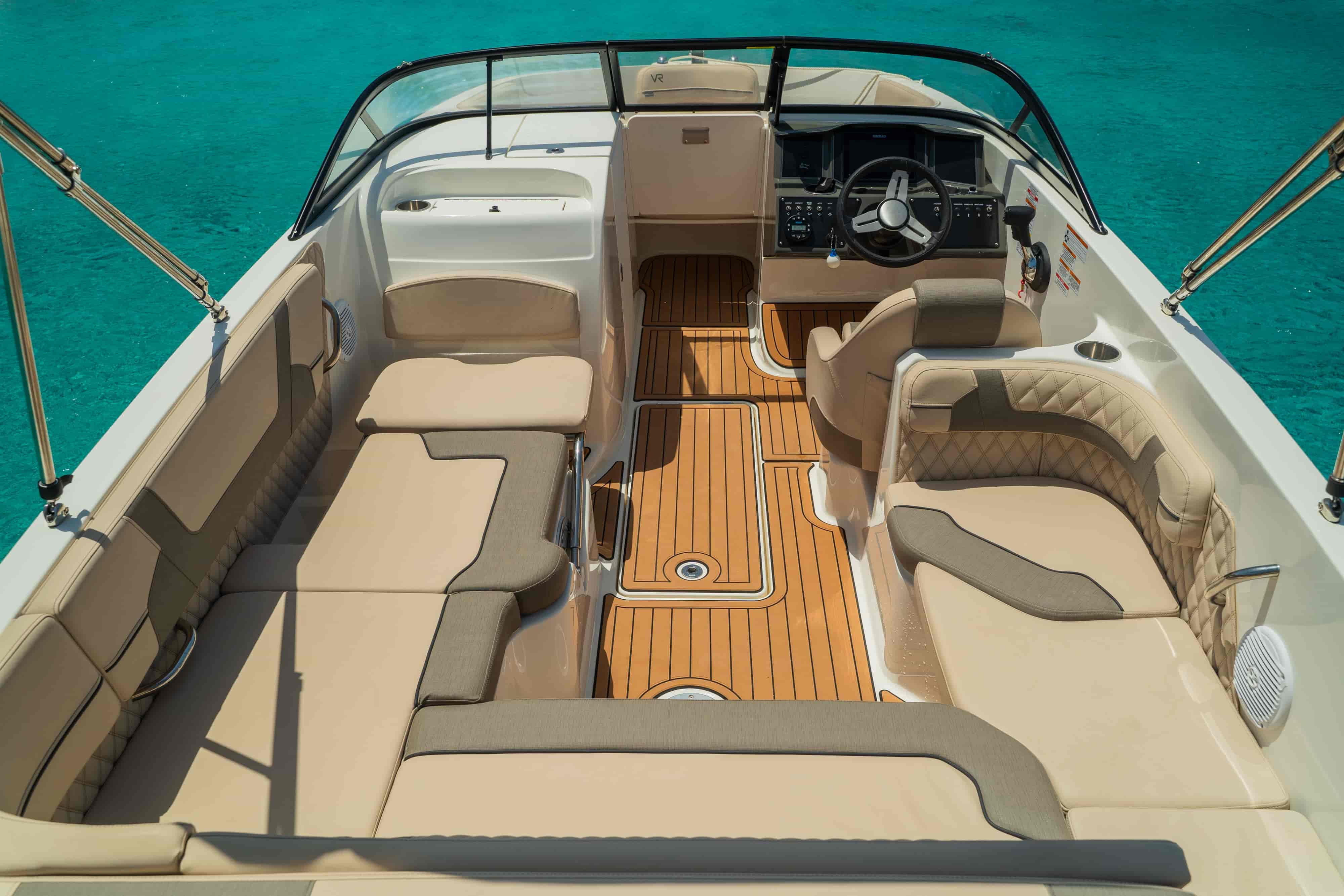 Bayliner VR6 en Ibiza image 3