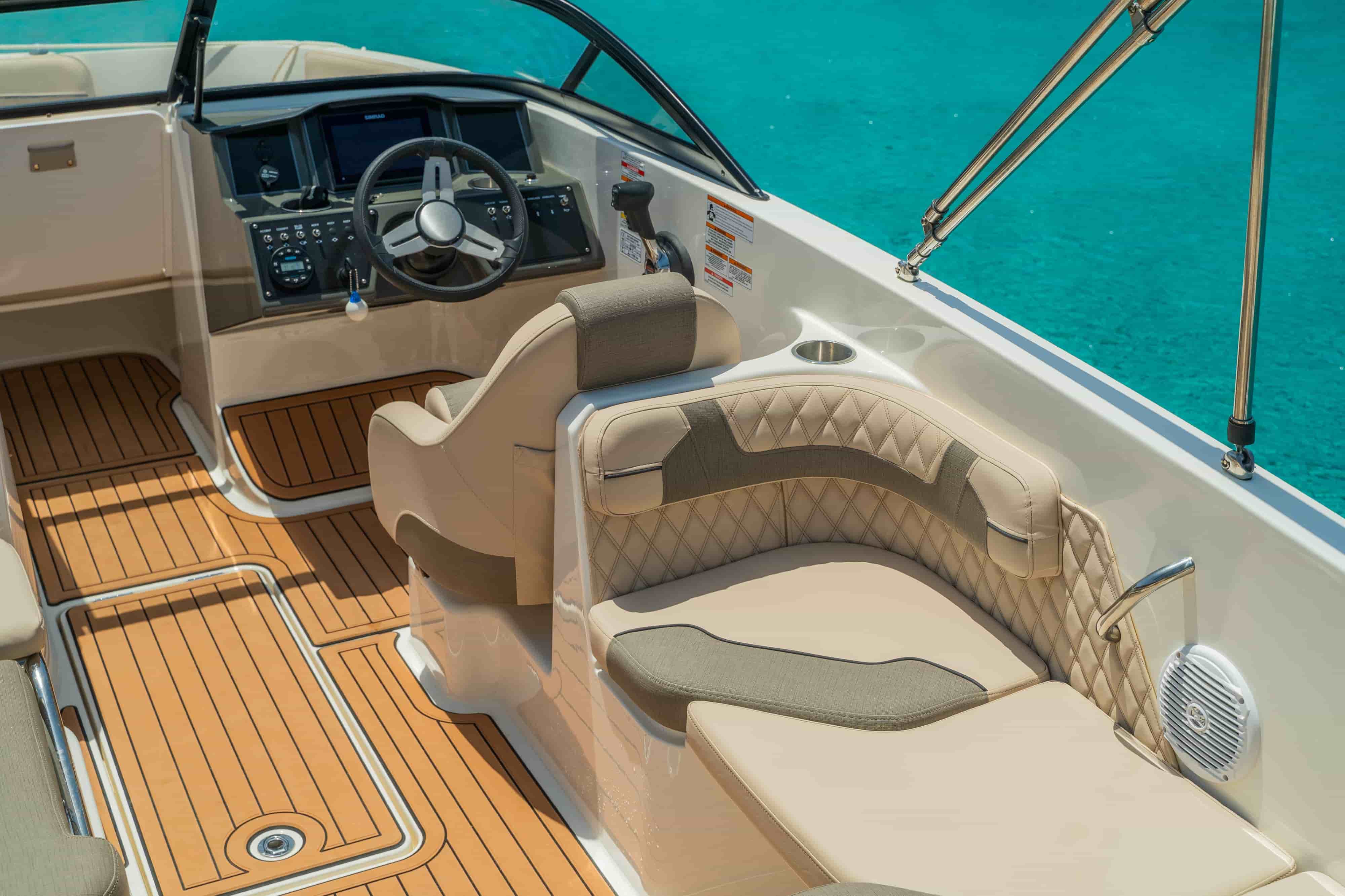 Bayliner VR6 en Ibiza image 5