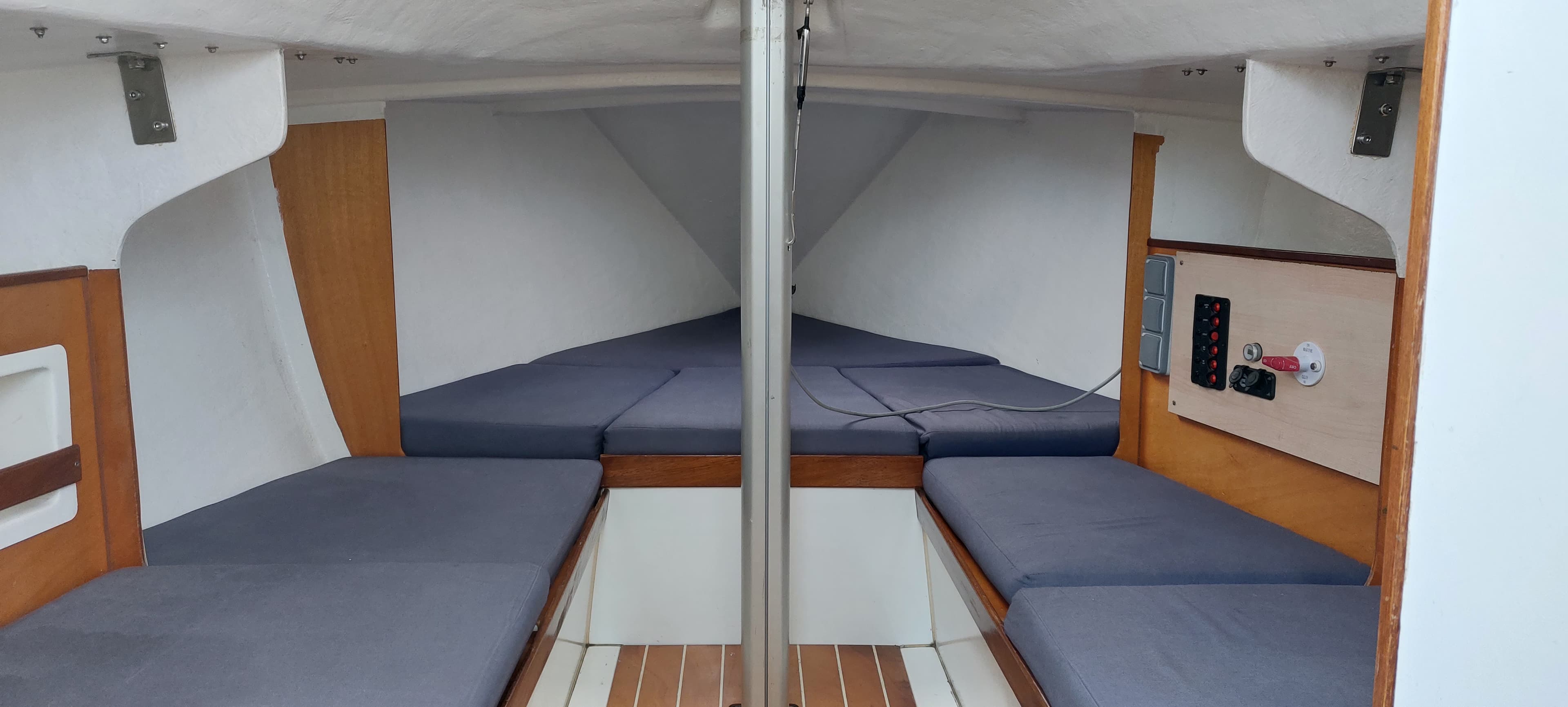 Velero Yatlant 24 image 8