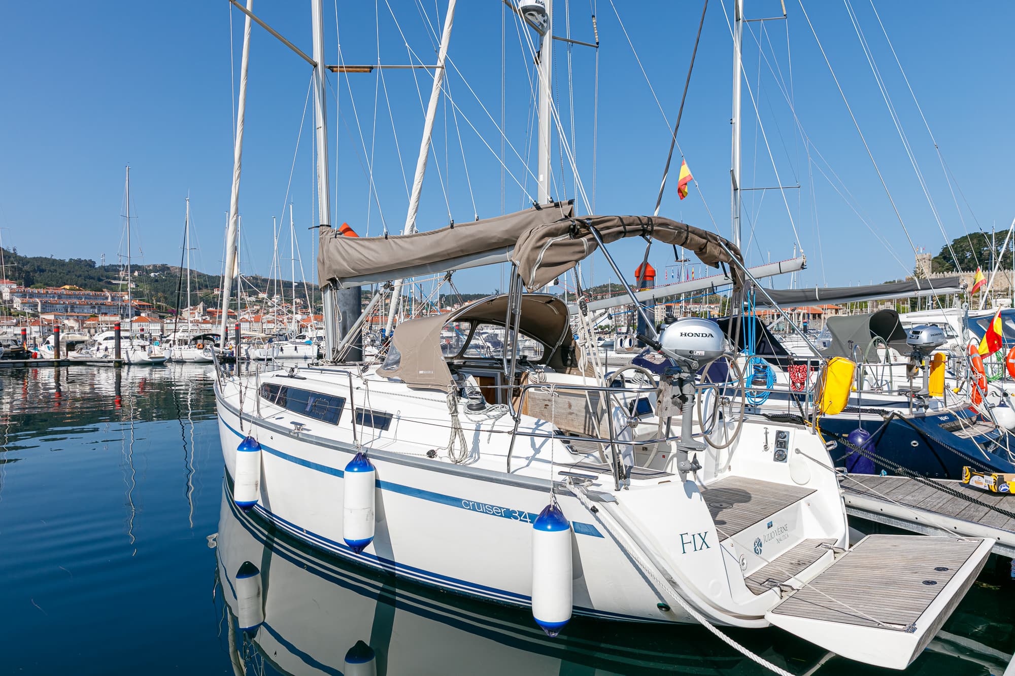 Bavaria 34 image 4