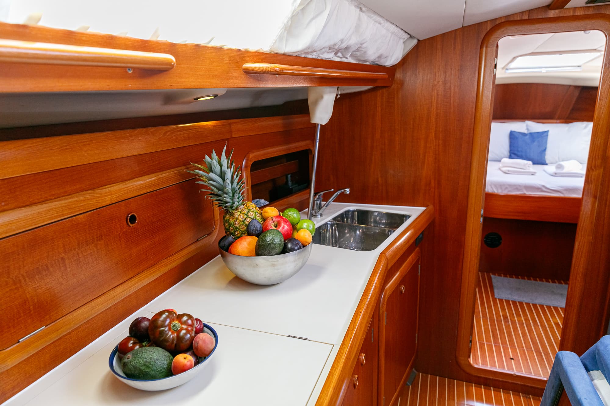 Grand Soleil 43 image 10