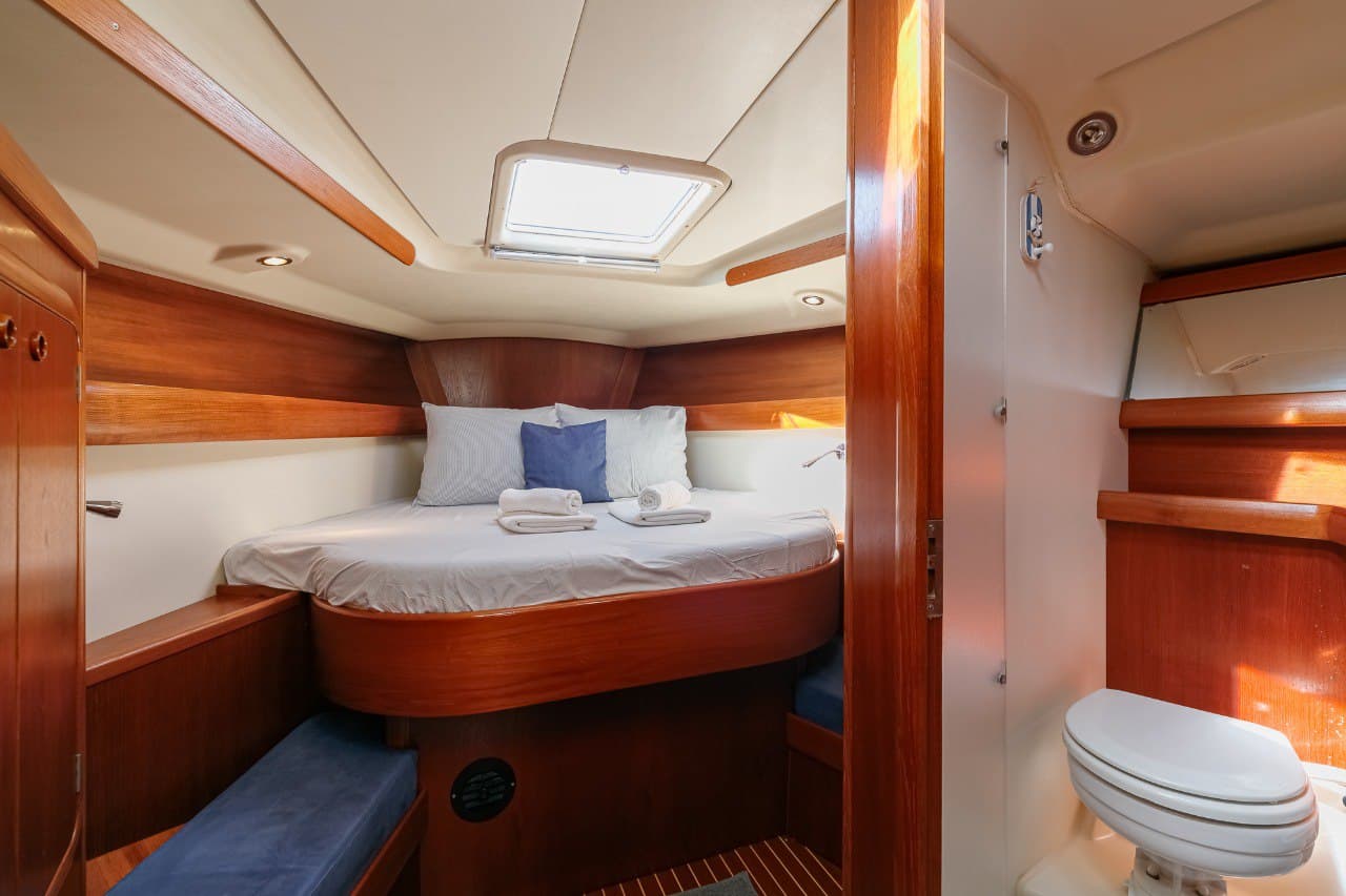 Grand Soleil 43 image 8