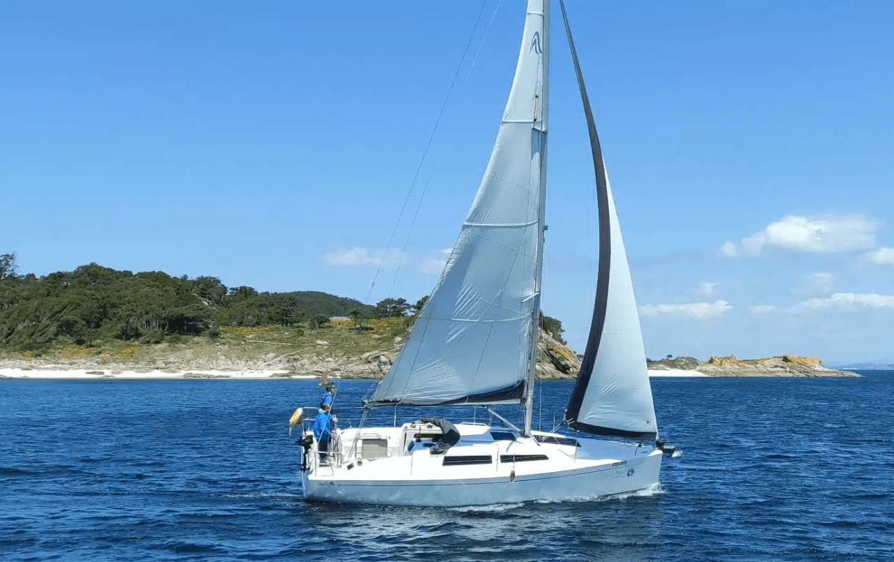 Hanse 315 image 1