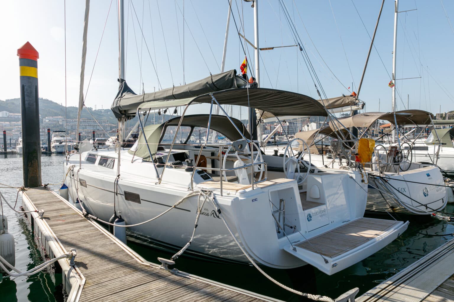 Hanse 415 image 2