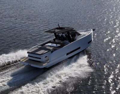De Antonio Yachts D32 SWAY